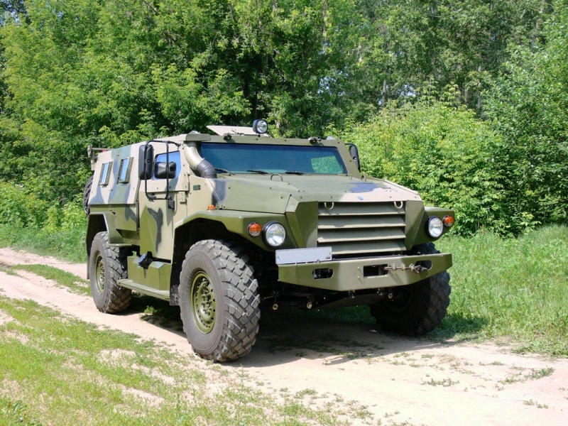 Названы пять самых крутых военных машин разминирования