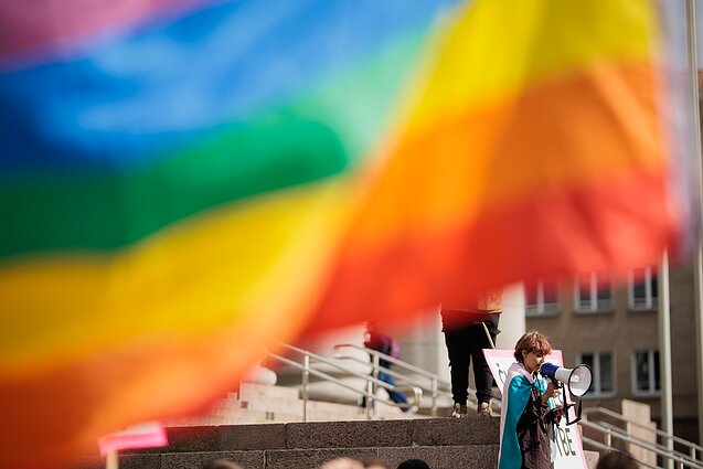 На здании посольства Британии в Москве