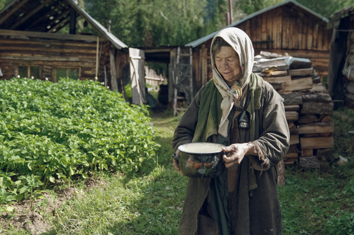 Любит не любит фильм, 2014, дата выхода трейлеры актеры