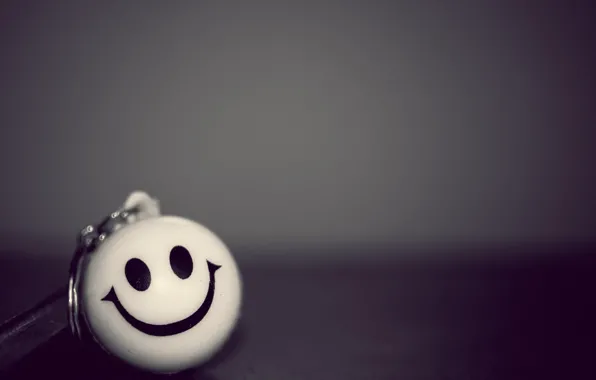 Smiley Face Phone Wallpaper iPhone & Android Wallpaper Trendy